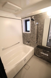 @Cg[@E@\t@̂ŎRCł܂