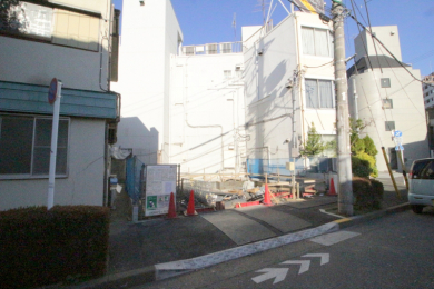 �O�ʓ��H�܂ތ��n�ʐ^�@2025.11�B�e ��b�H����