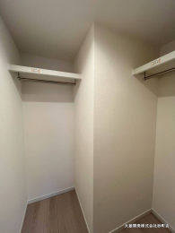 ���[�@�E�H�[�N�C���N���[�[�b�g