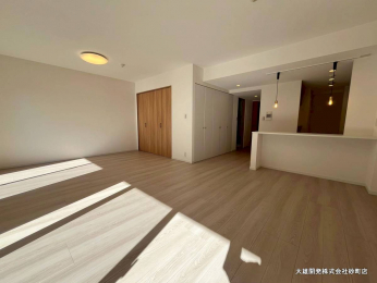 ���r���O�@-