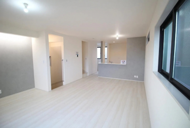 �@�Ƌ�̔z�u�����₷�����r���O�ł�