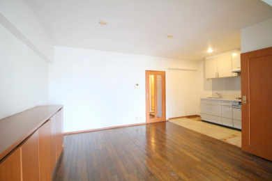 ���r���O�@-