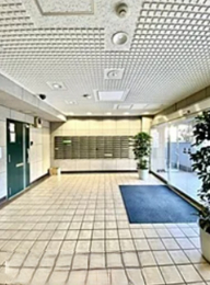 �@�G���g�����X